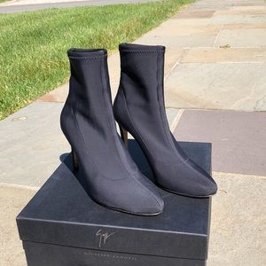 Giuseppe Zanotti Celeste Bimba Stretch Booties